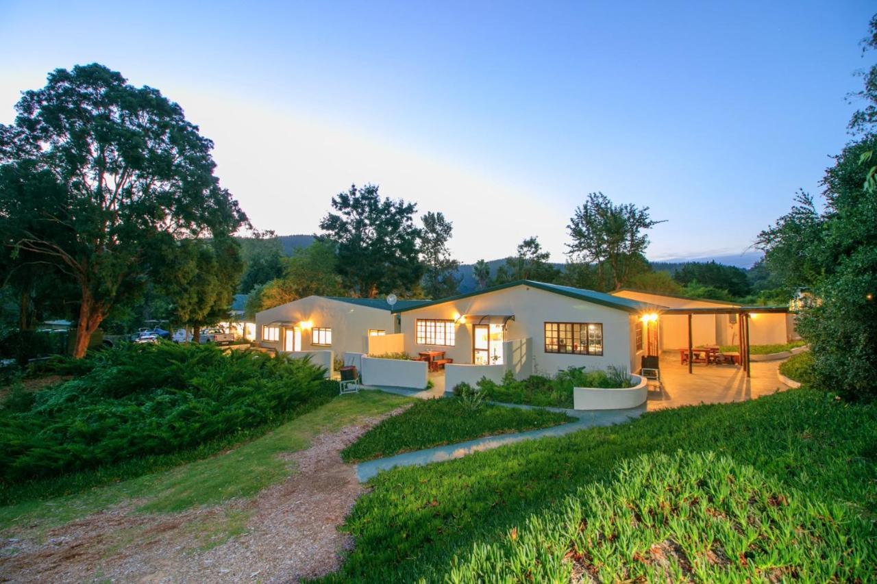 Eastbrook River Self Catering Cottages Седжфилд Экстерьер фото